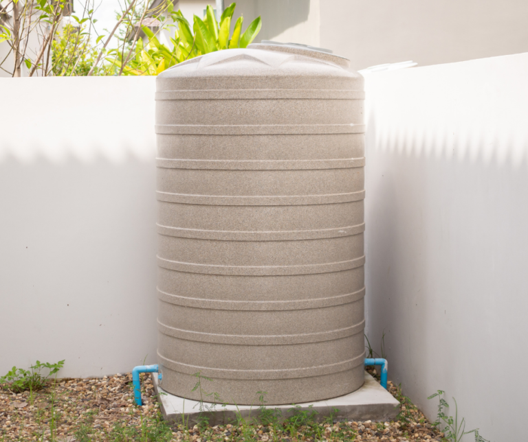 شركة تنظيف خزانات في عجمان  0551544776 خدمة 24 ساعة