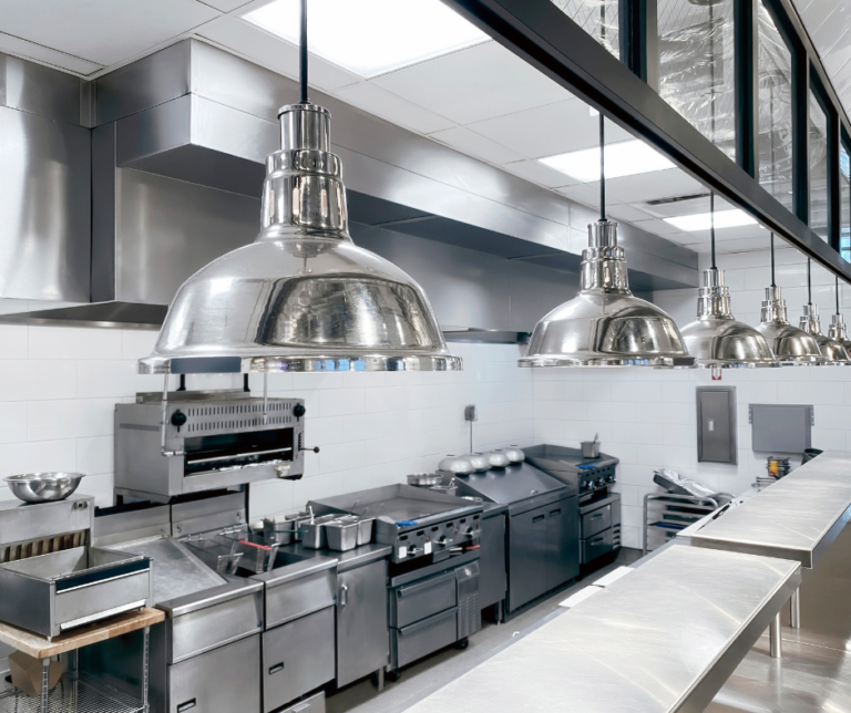 شركة تنظيف مطابخ في العين  0551544776 خدمة 24 ساعة