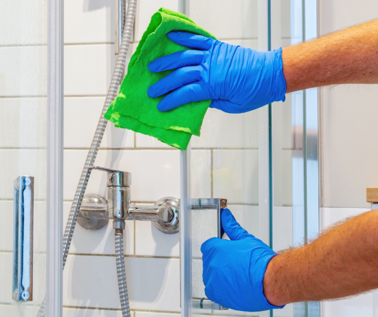 شركة تنظيف حمامات في راس الخيمة 0551544776 خدمة 24 ساعة